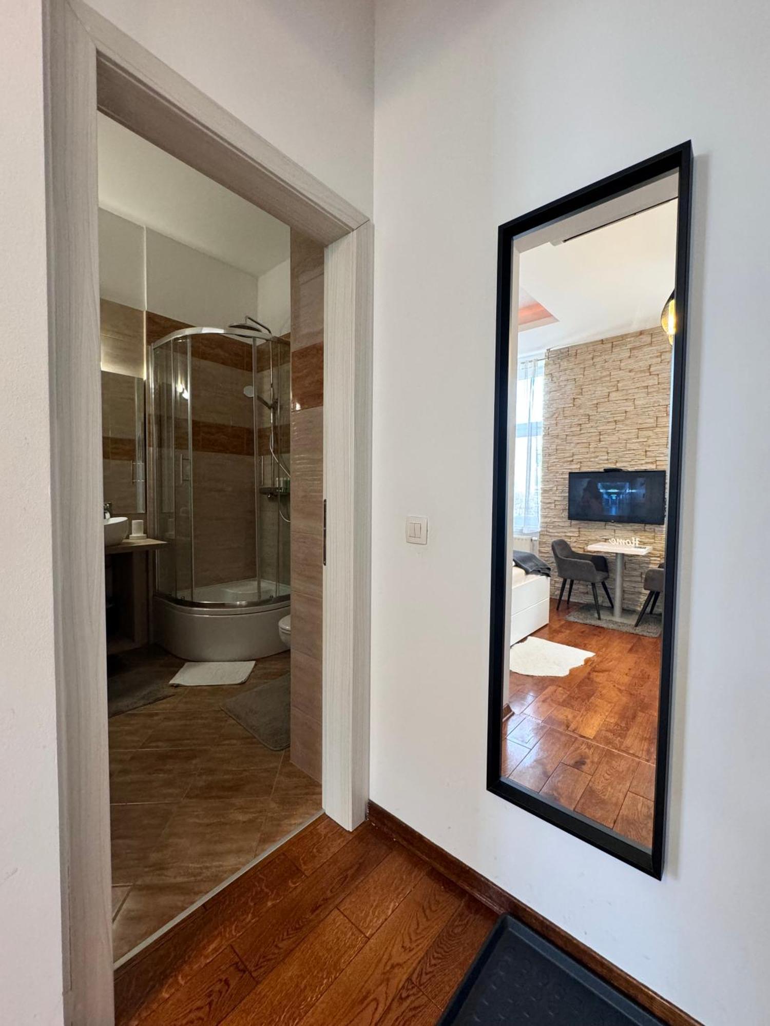 Apartments Home1 Zagreb Ngoại thất bức ảnh