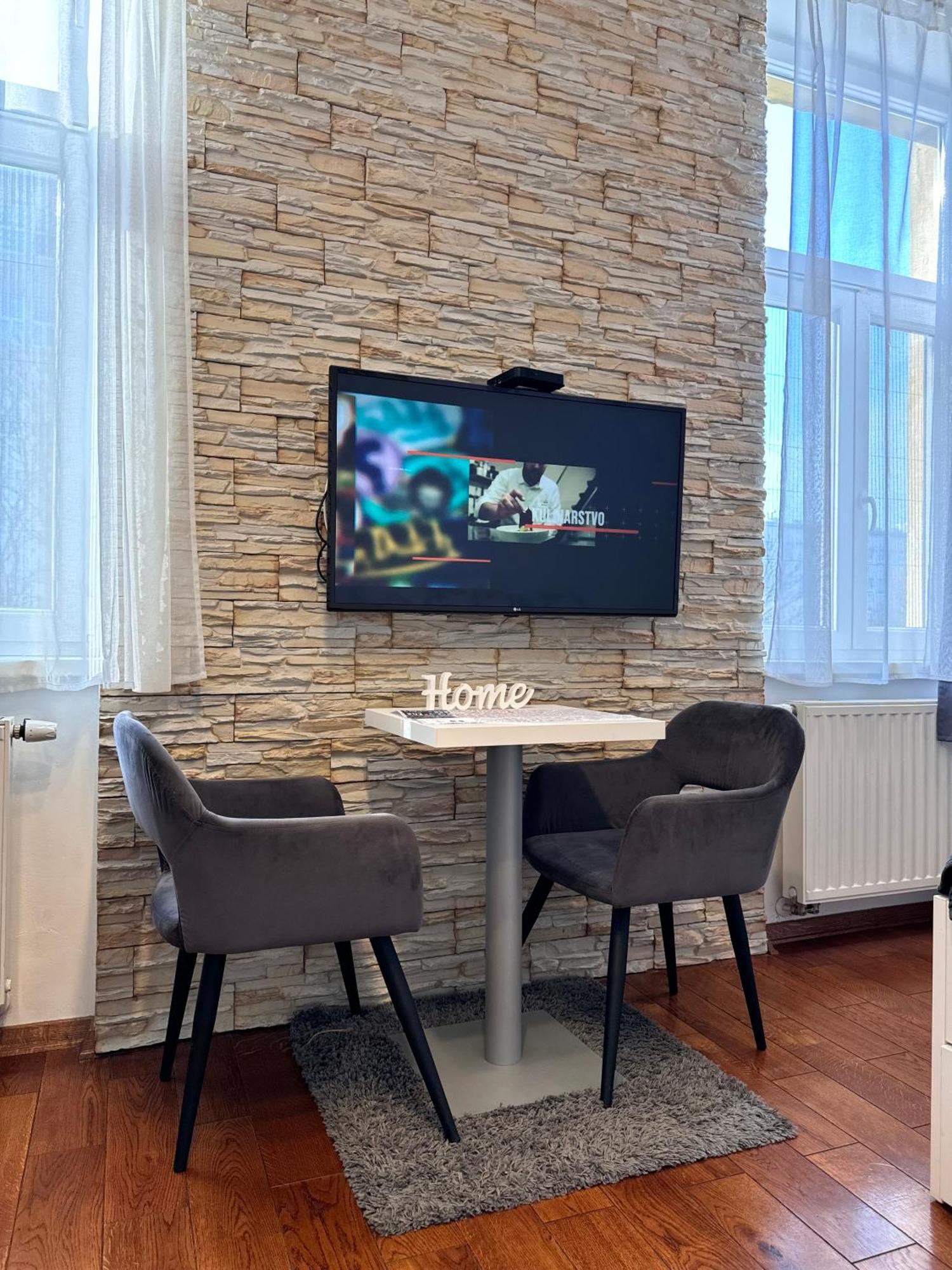 Apartments Home1 Zagreb Ngoại thất bức ảnh