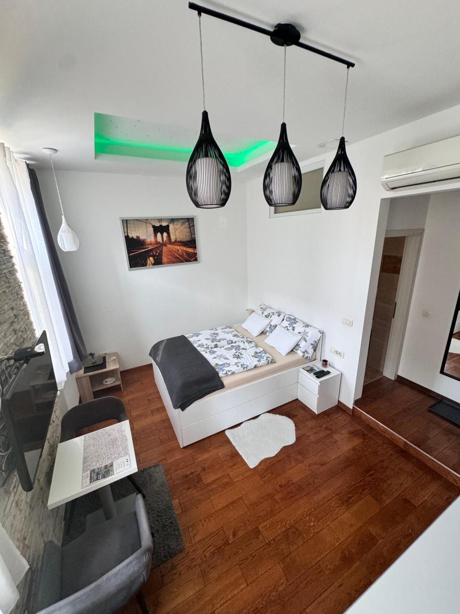 Apartments Home1 Zagreb Ngoại thất bức ảnh