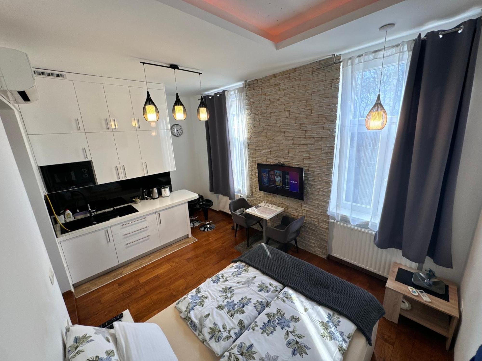Apartments Home1 Zagreb Ngoại thất bức ảnh