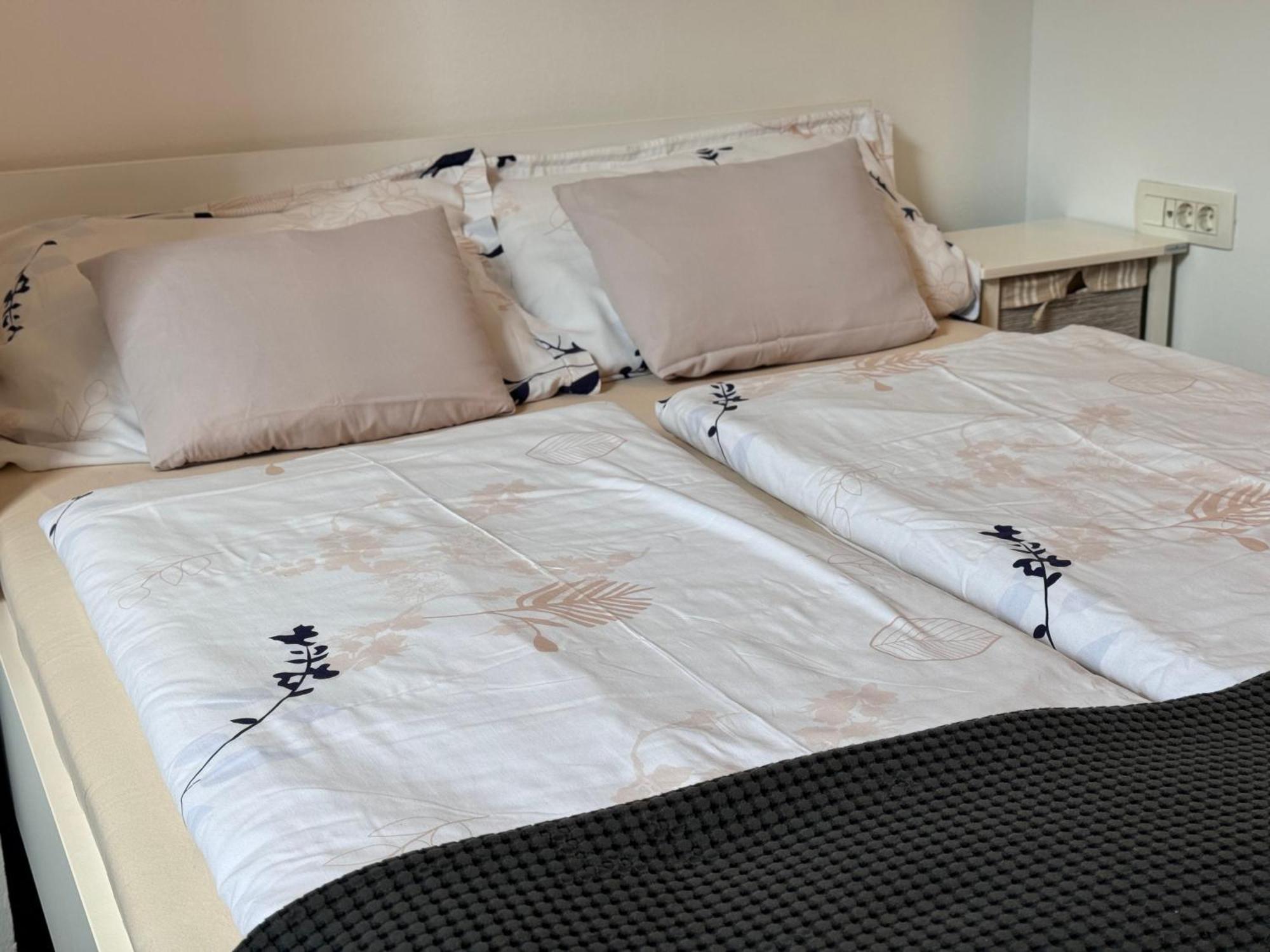 Apartments Home1 Zagreb Ngoại thất bức ảnh